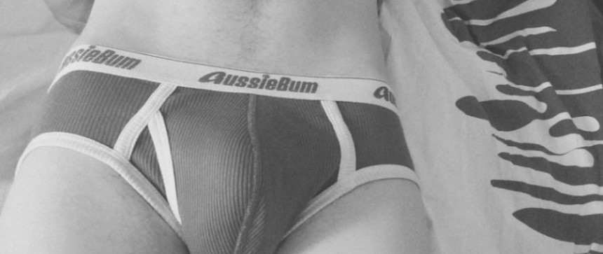 Gros paquet dans un slip AussieBum