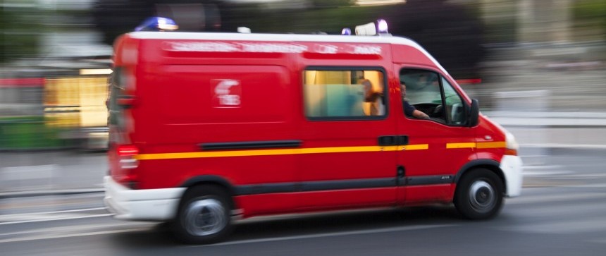 Ambulance de pompiers français