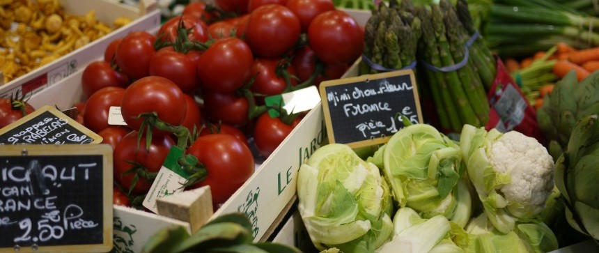 Marché fruits et légumes origine France